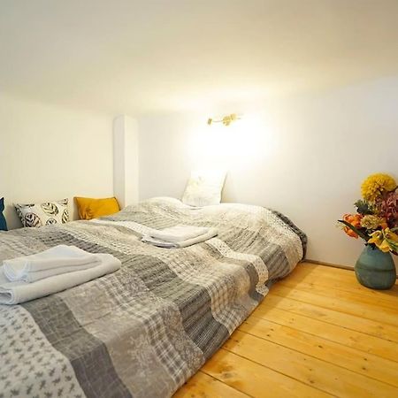 R69 Apartment Budapest Eksteriør bilde